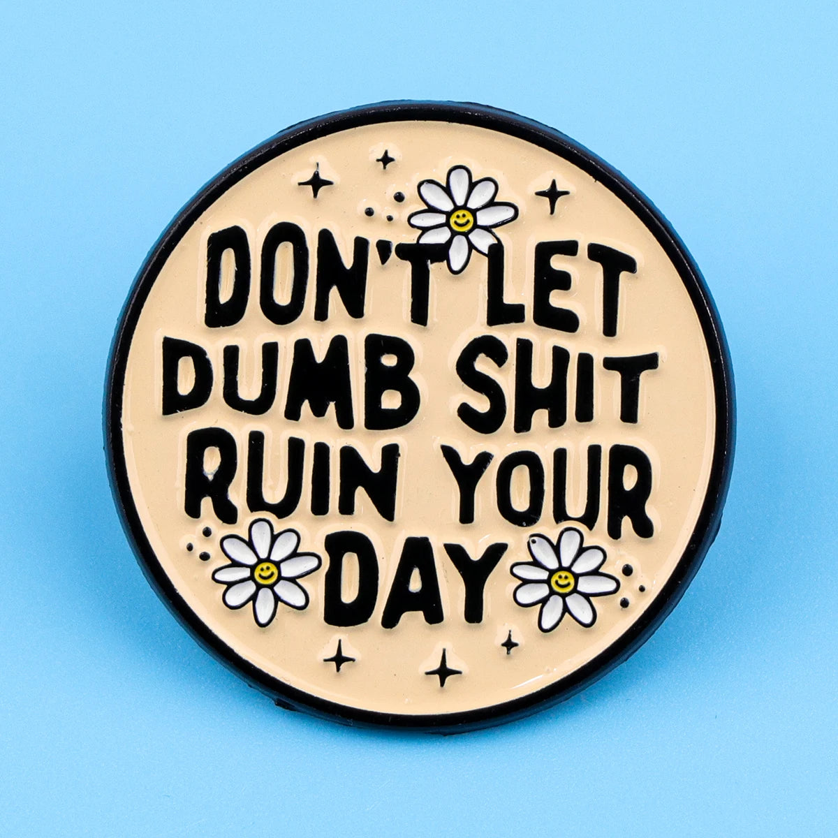 DaisyDefy Pin - Bold Resilience Badge